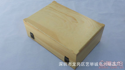 艺举诚名 以匠心木作，成就陶瓷与玻璃的华美之衣